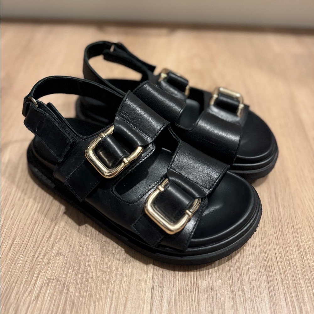 ALOHAS Harper Leather Slingback Buckled Sandal